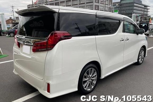 Toyota Alphard in White Pearl Crystal Shine for Sale Image 1