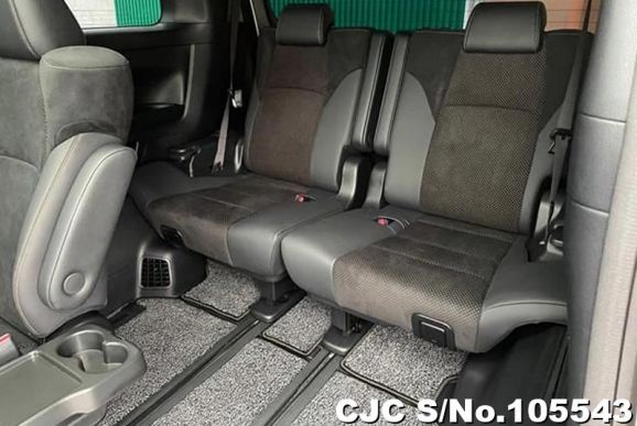 Toyota Alphard in White Pearl Crystal Shine for Sale Image 12