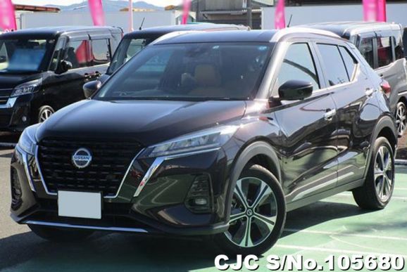 Nissan Kicks in Night Veil Purple for Sale Image 0