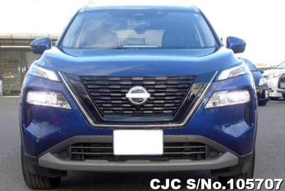 Nissan X-Trail in Caspian Blue for Sale Image 4