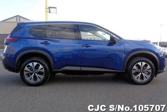 Nissan X-Trail in Caspian Blue for Sale Image 6