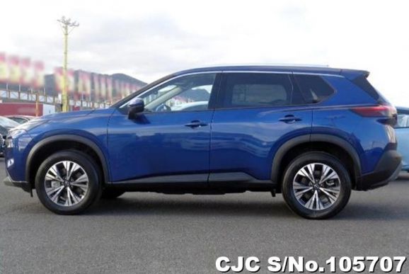 Nissan X-Trail in Caspian Blue for Sale Image 7