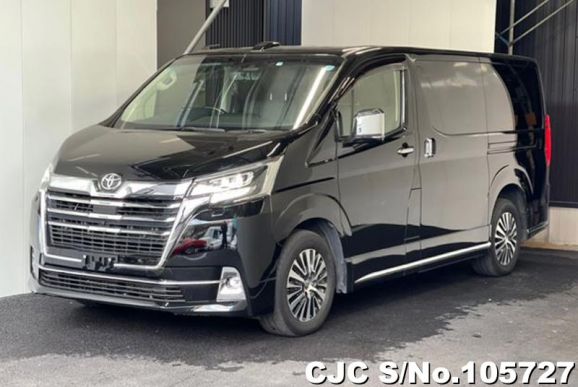 Toyota GranAce in Black for Sale Image 3