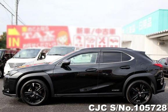 Lexus UX 250H in Black for Sale Image 4