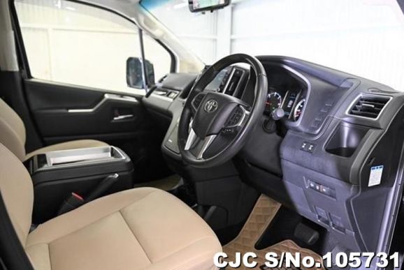 Toyota GranAce in Black for Sale Image 4