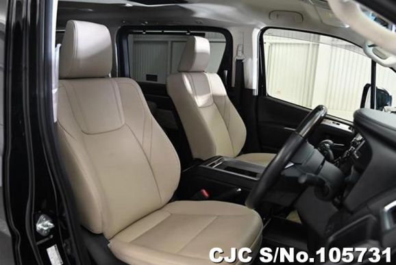 Toyota GranAce in Black for Sale Image 6