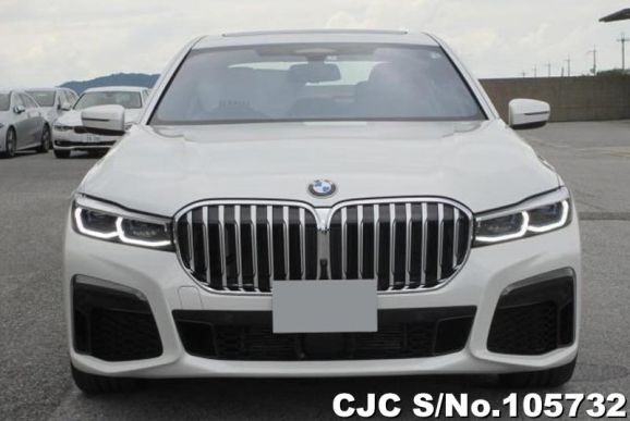 BMW 7 Series in Pearl for Sale Image 2