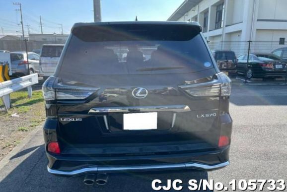 Lexus LX 570 in Black for Sale Image 5