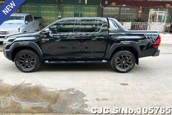 Toyota Hilux in Black for Sale Image 4