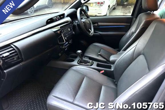 Toyota Hilux in Black for Sale Image 7