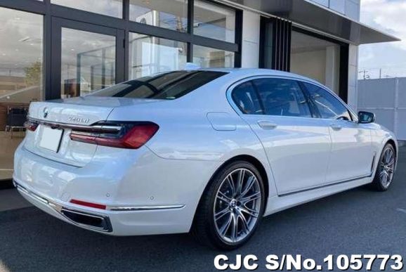 BMW 7 Series in Mineral White for Sale Image 1