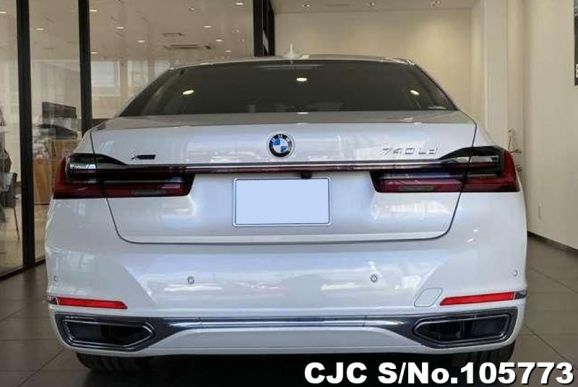 BMW 7 Series in Mineral White for Sale Image 3