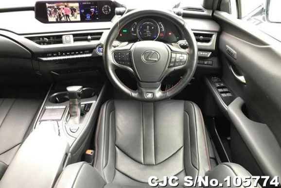 Lexus UX 250H in White for Sale Image 9