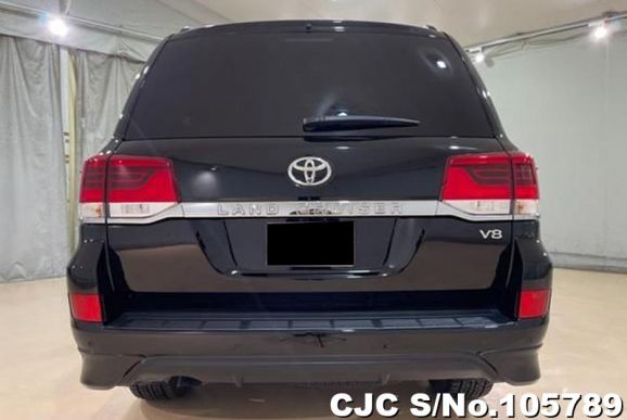 Toyota Land Cruiser in Black for Sale Image 5