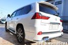 Lexus LX 570 in Pearl for Sale Image 2