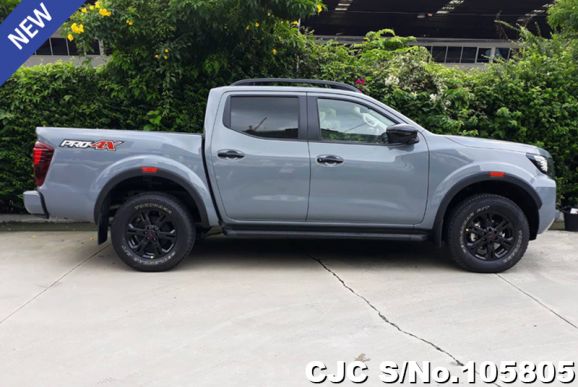 Nissan Navara in Stealth Grey for Sale Image 8