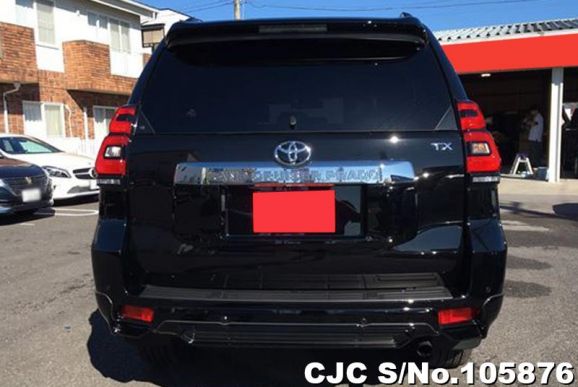 Toyota Land Cruiser Prado in Black for Sale Image 5