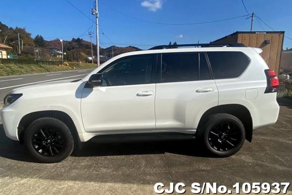 Toyota Land Cruiser Prado in Pearl for Sale Image 7