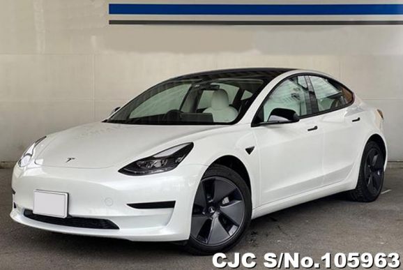 Tesla Model 3 in Pearl for Sale Image 1