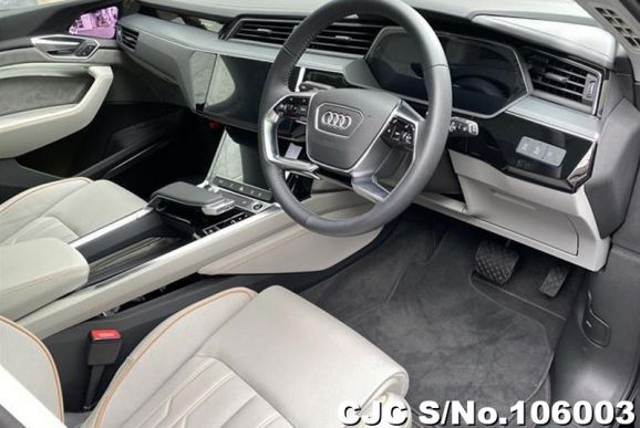 Audi E-Tron in Mythos Black for Sale Image 9