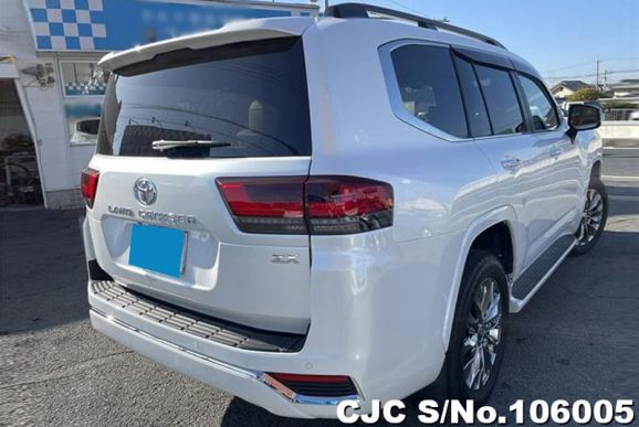 Toyota Land Cruiser in Pearl for Sale Image 1