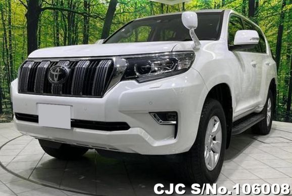 Toyota Land Cruiser Prado in Super White Ⅱ for Sale Image 0