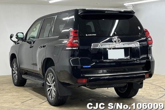 Toyota Land Cruiser Prado in Black for Sale Image 1