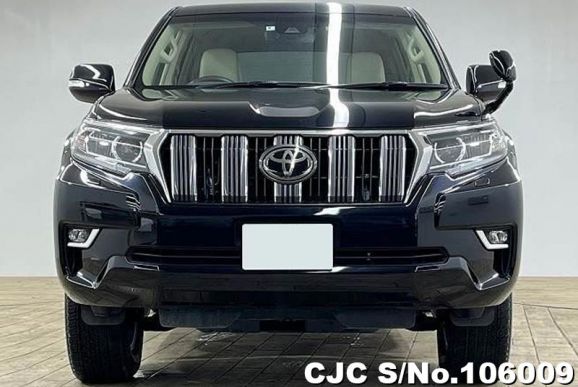 Toyota Land Cruiser Prado in Black for Sale Image 3