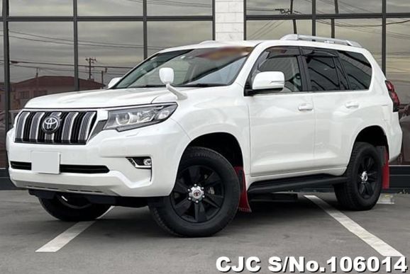 Toyota Land Cruiser Prado in White Pearl for Sale Image 2