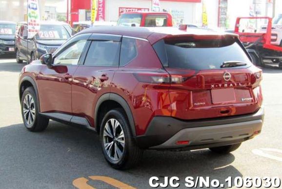 Nissan X-Trail in Red for Sale Image 1