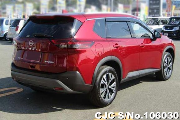 Nissan X-Trail in Red for Sale Image 2