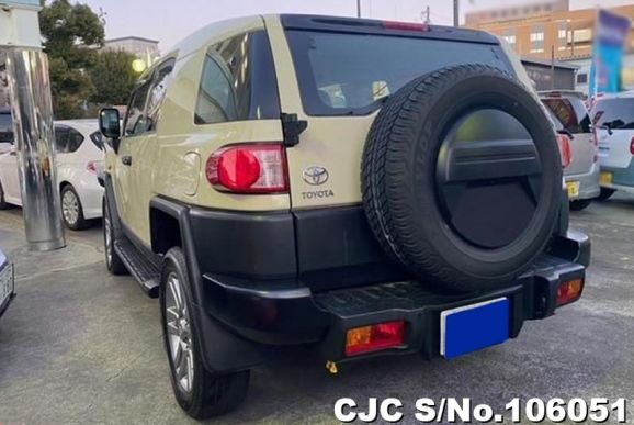 Toyota FJ Cruiser in Beige for Sale Image 1