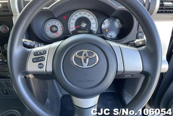 Toyota FJ Cruiser in Black for Sale Image 7