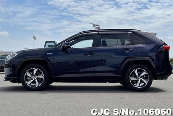 Toyota Rav4 in Dark Blue Mica for Sale Image 5