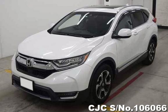 Honda CRV in White for Sale Image 3