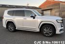 Toyota Land Cruiser in Pearl for Sale Image 6