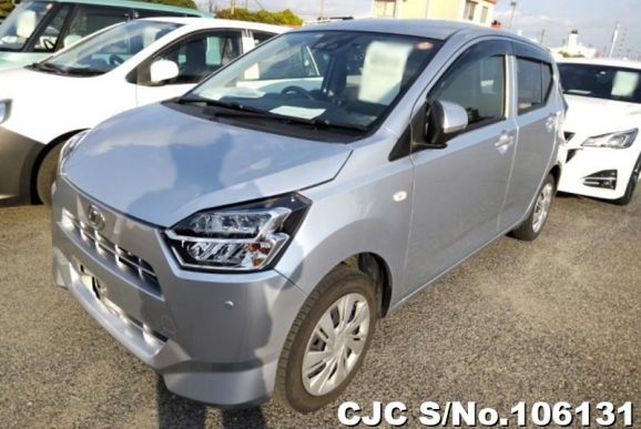 Daihatsu Mira E:S in Silver for Sale Image 3