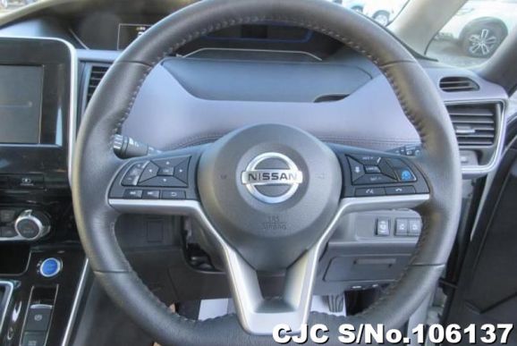 Nissan Serena in Pearl for Sale Image 3