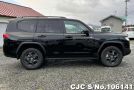 Toyota Land Cruiser in Black for Sale Image 6