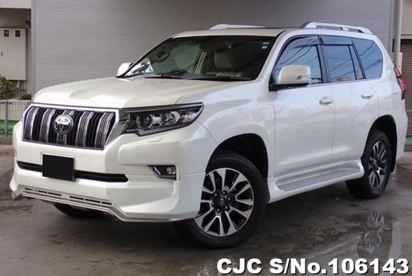 Toyota Land Cruiser Prado in Pearl White for Sale Image 2