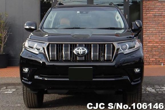 Toyota Land Cruiser Prado in Black for Sale Image 4