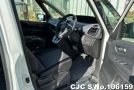 Nissan Serena in Pearl for Sale Image 4