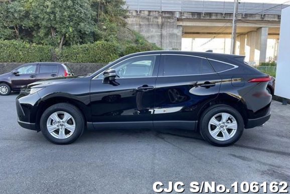 Toyota Harrier in Black for Sale Image 7