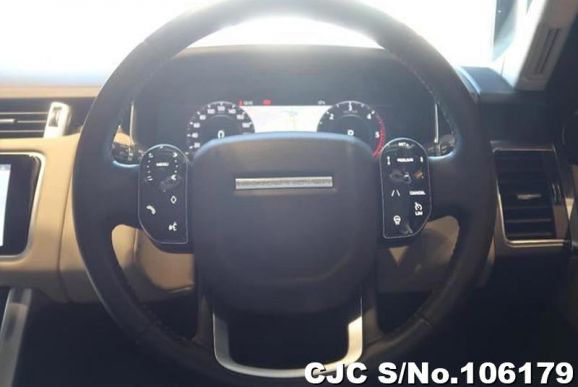 Land Rover Range Rover in Silver for Sale Image 11