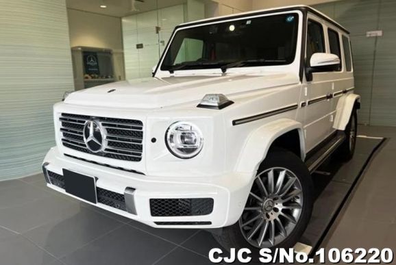 Mercedes Benz G Class in White for Sale Image 0