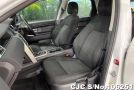 Land Rover Discovery in Fuji White for Sale Image 12