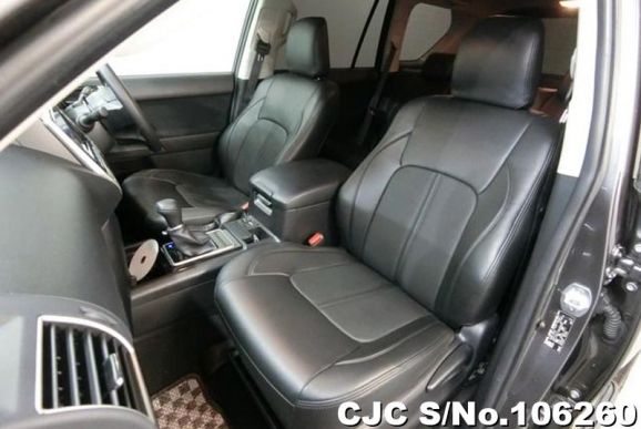 Toyota Land Cruiser Prado in Gun Metallic for Sale Image 10