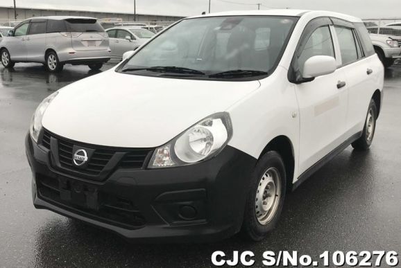 Nissan AD Van in White for Sale Image 3