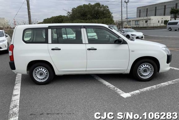 Toyota Probox in White for Sale Image 6