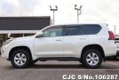 Toyota Land Cruiser Prado in Pearl White for Sale Image 7